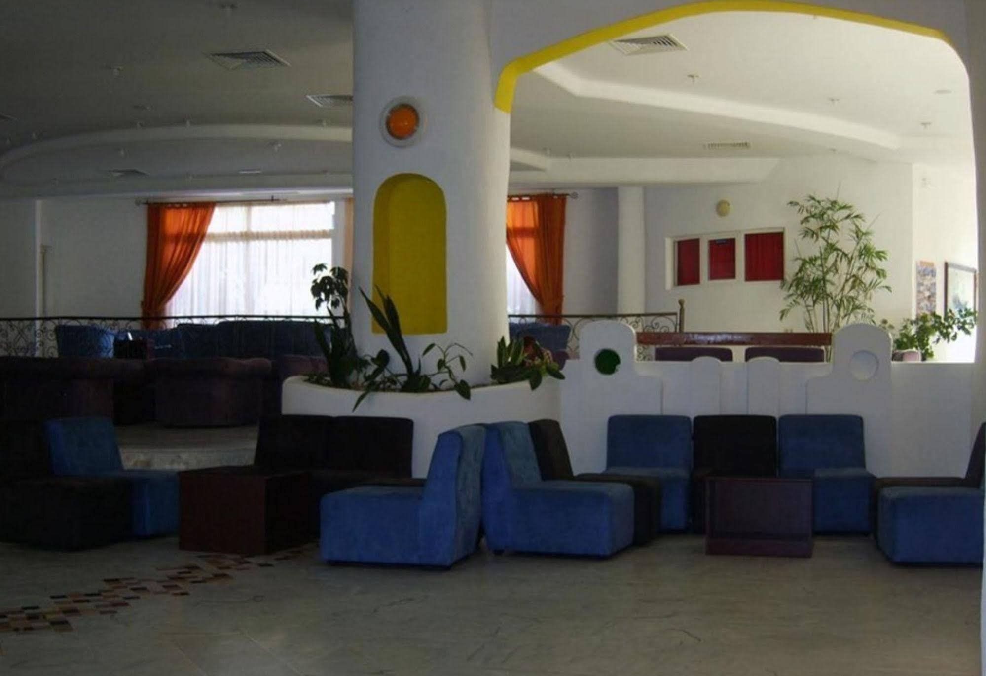 Sun Beach Resort Hammam Chott Exterior photo