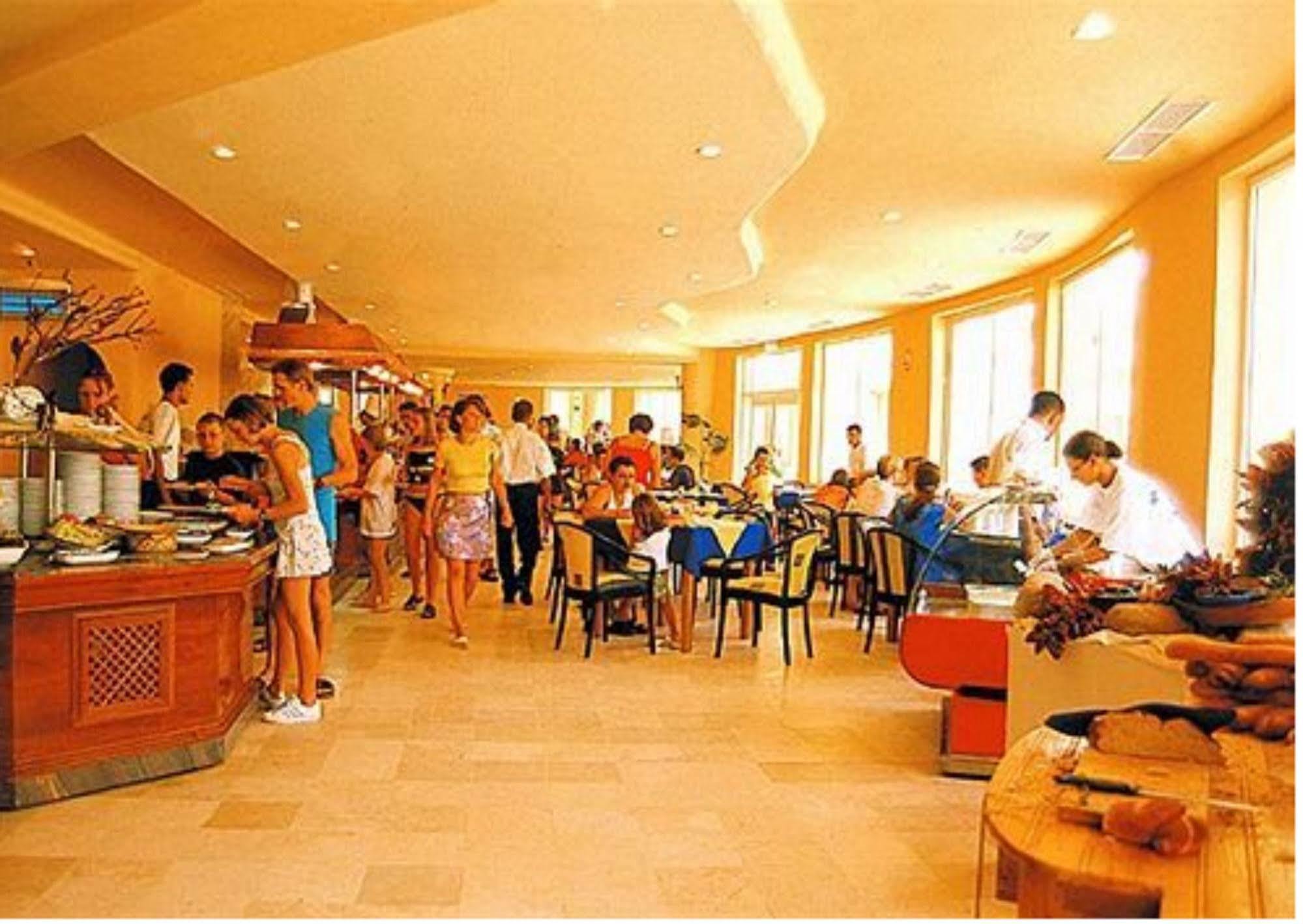 Sun Beach Resort Hammam Chott Exterior photo