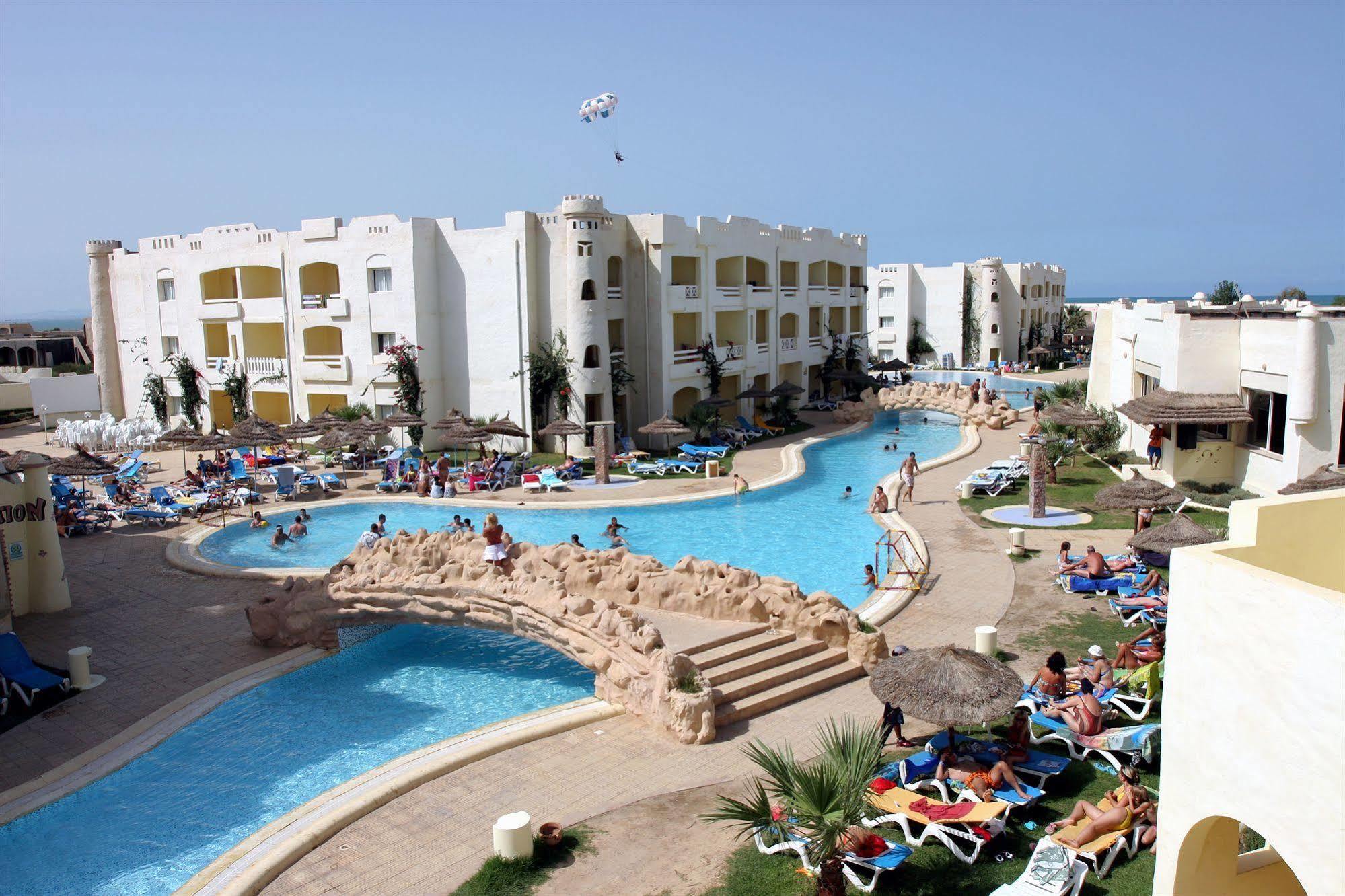 Sun Beach Resort Hammam Chott Exterior photo